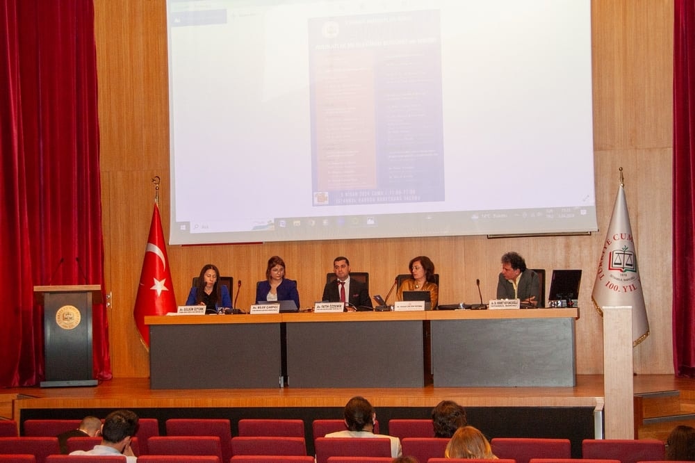 Avukatlık Mesleğinin Bugünü ve Yarını Konuşuldu - 5