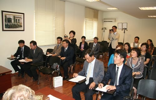 Güney Koreli Hukukçular Heyeti
Baromuzu Ziyaret Etti - 3