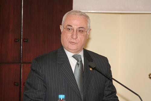 Özel İstihdam Bürolarının 
İşlevi Tartışıldı 
 - 1