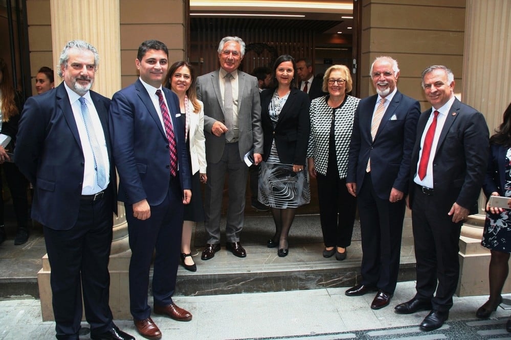 Cumhurbaşkanı Adayı İnce İstanbul Barosunu Ziyaret Etti - 1