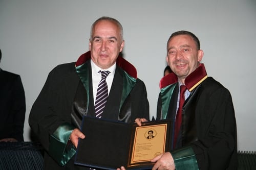 Mesleklerinde 25, 30, 35 Yılını Dolduran Toplam 693 Meslektaşımıza Plaket Verildi
 - 65