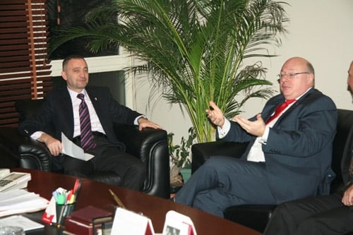 Belçika İstanbul  Baş Konsolosu İstanbul Barosunu Ziyaret Etti
 - 4