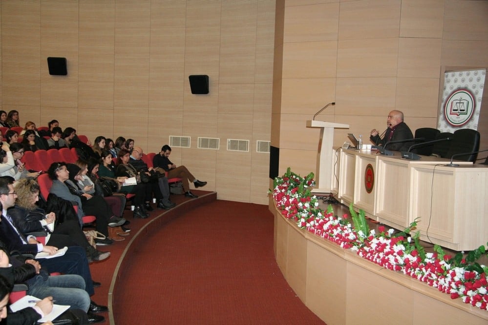 Kadın Hakları ve Aile İçi Şiddet” Konulu Sertifika Programı Devam Ediyor - 12