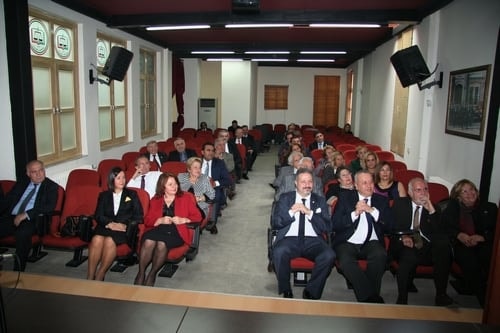 Baro Yönetiminden Ayrılanlara Anı Plaketi Verildi  

 - 22