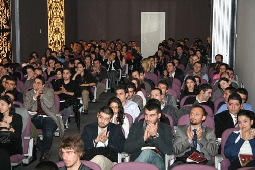 Staj Eğitim Merkezi 
18. Dönem 2010/3
Eğitim Dönemi Başladı
 - 8