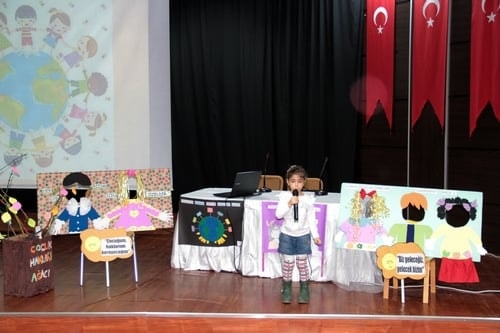 Dünya Çocuk Hakları Günü Bir Dizi Etkinlikle Kutlandı 

 - 8