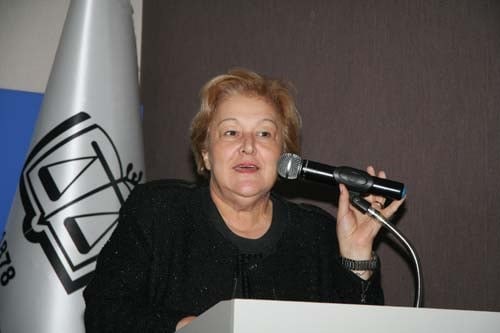 İstanbul Barosu Dış İlişkiler Merkezi Tarafından Düzenlenen
“Sınırlar Ve Sığınmacılar: Bir Suriye Örneği “ Konulu Toplantı Yapıldı - 6