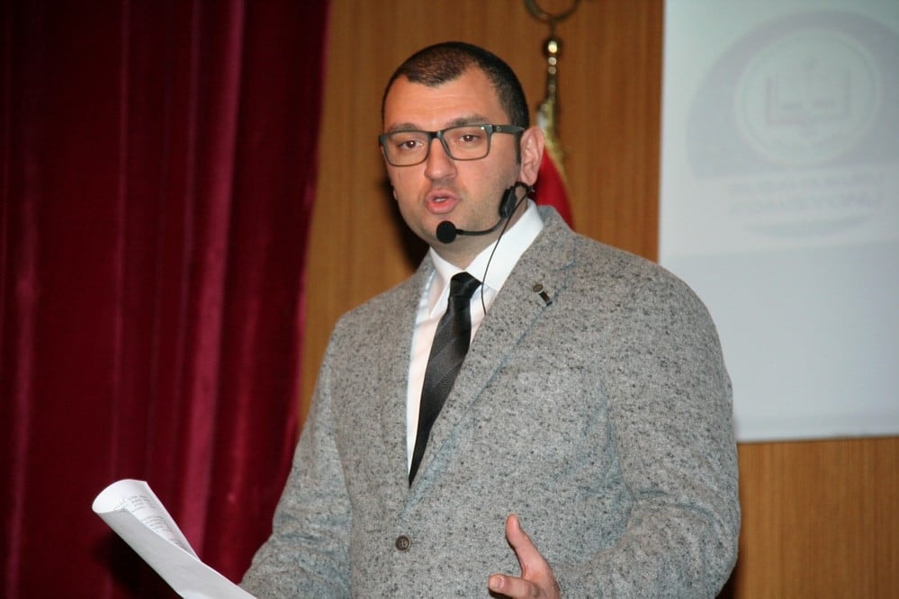 Sağlık Teknolojileri ve Hukuk Konferansı - 12