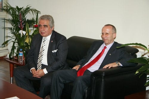 Baromuzu Ziyaretler Sürüyor

 - 1