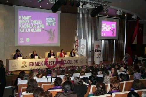 2015 Türkiye’Sinde Kadın
 - 9