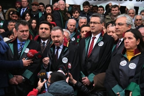 Hukuk Silah, Polis Yargı Olamaz!
 - 3