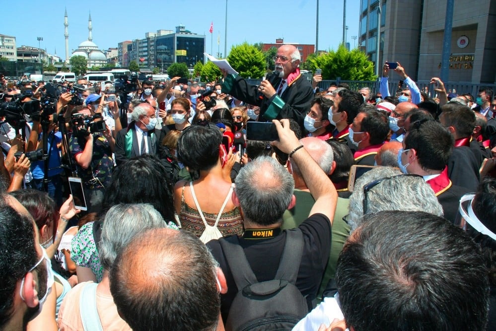 Yasa Yapma Gücünü Silah Olarak Kullananları Uyarıyoruz - 70