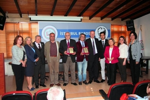 Laikliğin Teori Ve Pratiği
 - 40