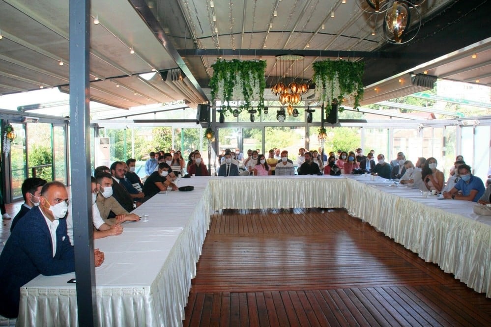 CMK ve Spor Hukuku Eğitimin Tamamlayanlara Sertifika Verildi - 10