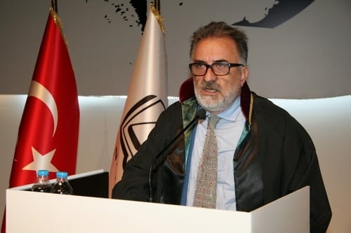 Ümit Kocasakal İstanbul Barosu Başkanlığına Yeniden Seçildi 

 - 118