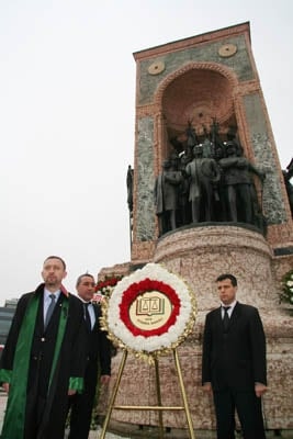 5 Nisan Avukatlar Gününü Kutlamıyoruz

 - 9