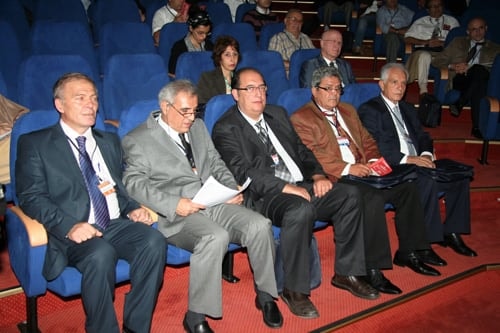 Elektromanyetik Alanlar Halk Sağlığını Ve Çevreyi Olumsuz Etkiliyor
 - 11