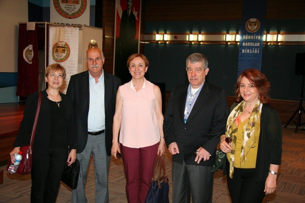 Türkiye Barolar Birliği Başkanlığına Feyzioğlu Yeniden Seçildi - 500