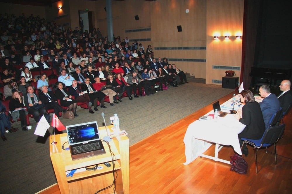 Hukuksal Gerçeklikler Bağlamında Anayasa Değişikliği - 66