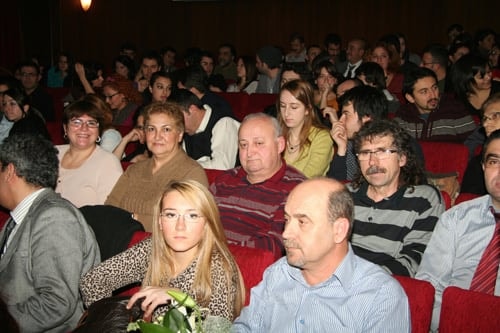 Adam Adamdır

 - 5