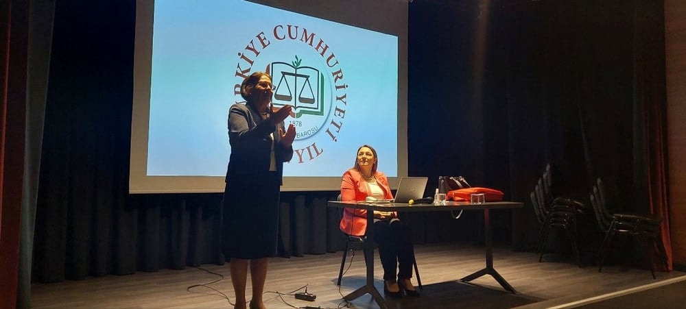 İstanbul Barosu Staj Eğitim Merkezi (SEM) Yeni Dönem Dersleri Yüz Yüze Beyoğlu, Bakırköy ve Maltepe’de Yapıldı - 1