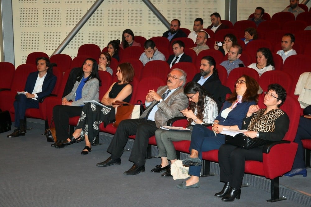 Lojistikte Hukuksal Sorunlar, Sözleşmelerin ve Standartların Önemi - 121