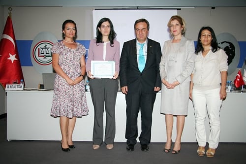 Türkiye’De Petrol Ve Doğalgaz Piyasasındaki Gelişmeler Ve Mevzuatın Getirdikleri

 - 19