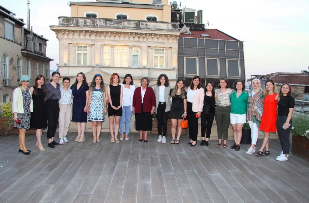 İstanbul Barosu Yönetim Kurulu’ndan, Kadın Futbol Takımı’na Moral - 23