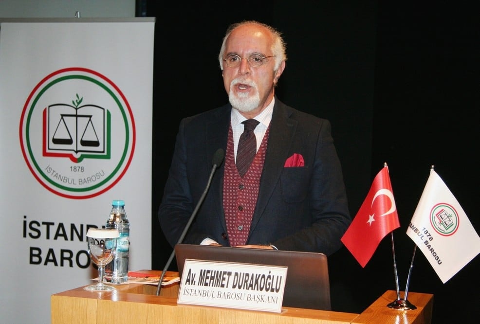 Hukuksal Gerçeklikler Bağlamında Anayasa Değişikliği - 74