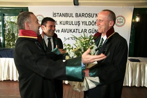 Hukuk Devleti Tesis Edilene, Yargı Bağımsız Olana Kadar, Bedeli Ve Pahası Ne Olursa Olsun Bu Mücadeleyi Birlikte Sürdüreceğiz - 134