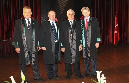 İstanbul Barosu 132. Kuruluş Yıldönümü Ve 
5 Nisan Avukatlar Günü
Etkinliklerle Kutlanmaya Başlandı - 42