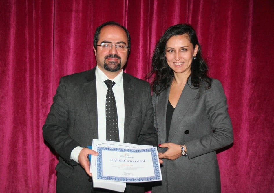 İnsan Hakları Onurlu Yaşamak İçin Gereklidir - 32