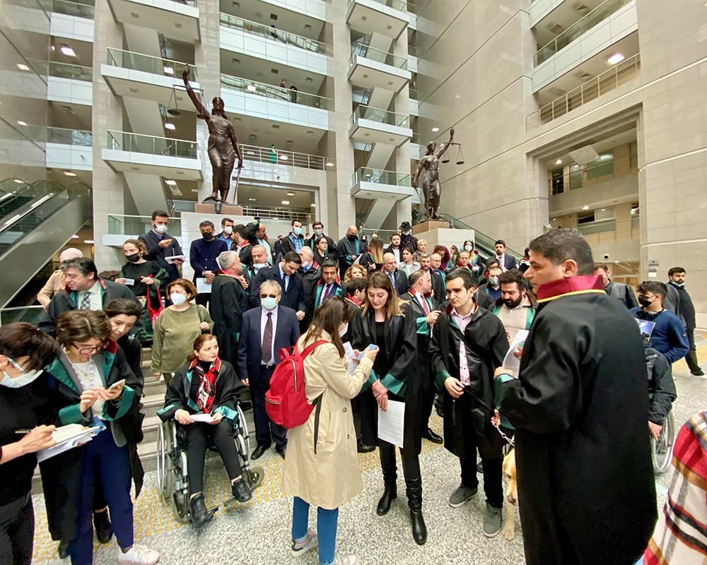 Görme Engelli Avukatlar Yok Sayılamaz - 1