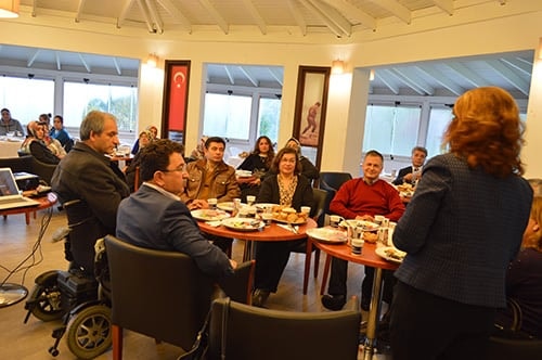 Gülen Yüzler Kahvaltıda Buluştu

 - 5