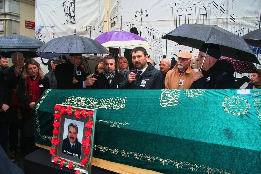 Avukat Şener Mete Son Yolculuğuna Uğurlandı - 24