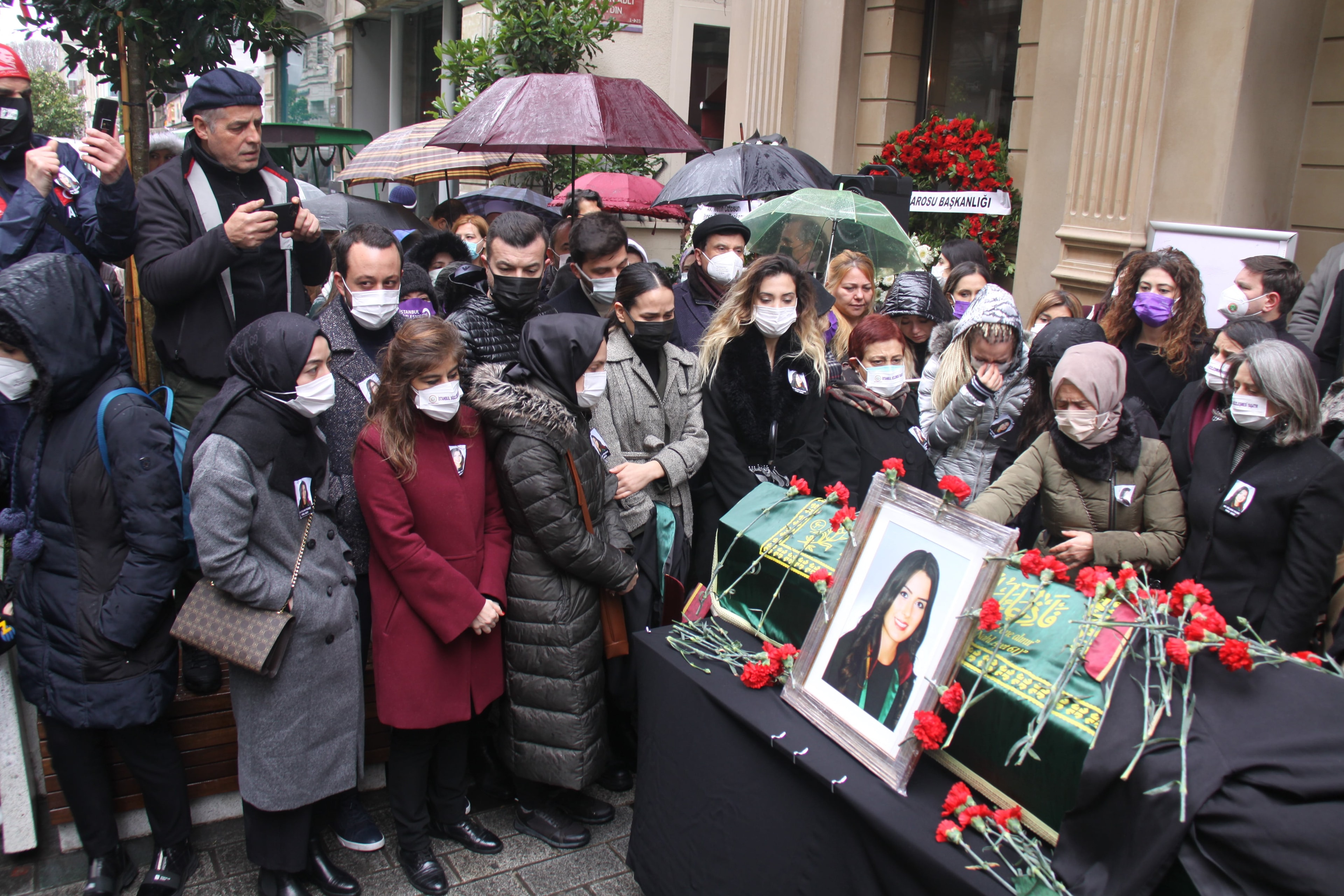 Katledilen Meslektaşımız Av. Dilara Yıldız Son Yolculuğuna Uğurlandı - 9