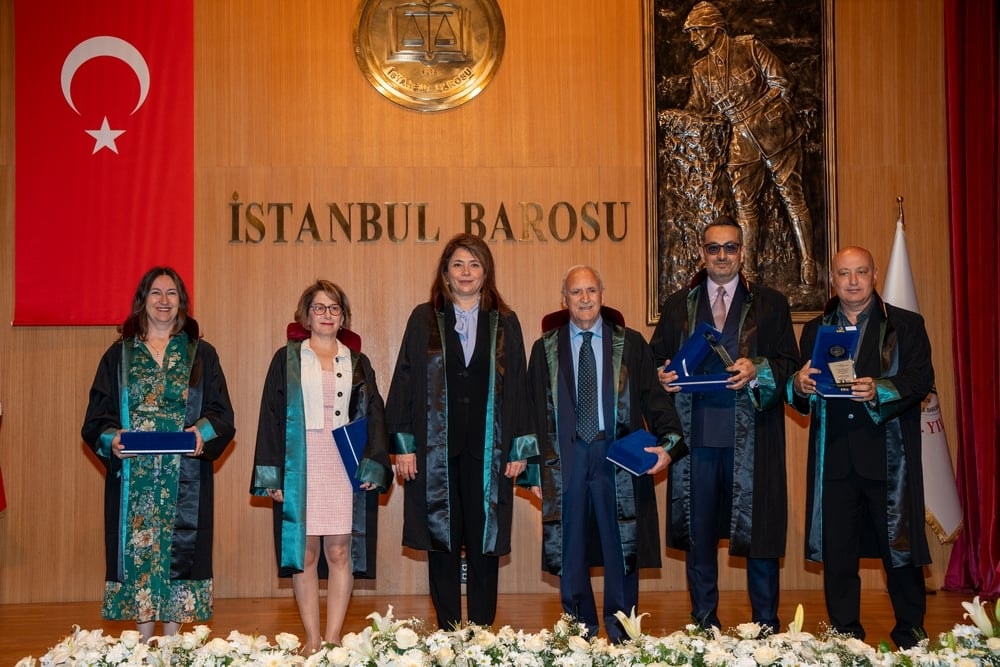 Meslekte 25, 30 ve 35 Yılını Dolduran Meslektaşlarımıza Plaket Verildi - 106