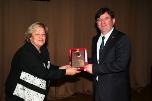 Kadına Ve Aileye Yönelik Şiddetle Mücadelenin Bir Devlet Politikası Olarak Ortaya Konulması Gerekir
 - 66