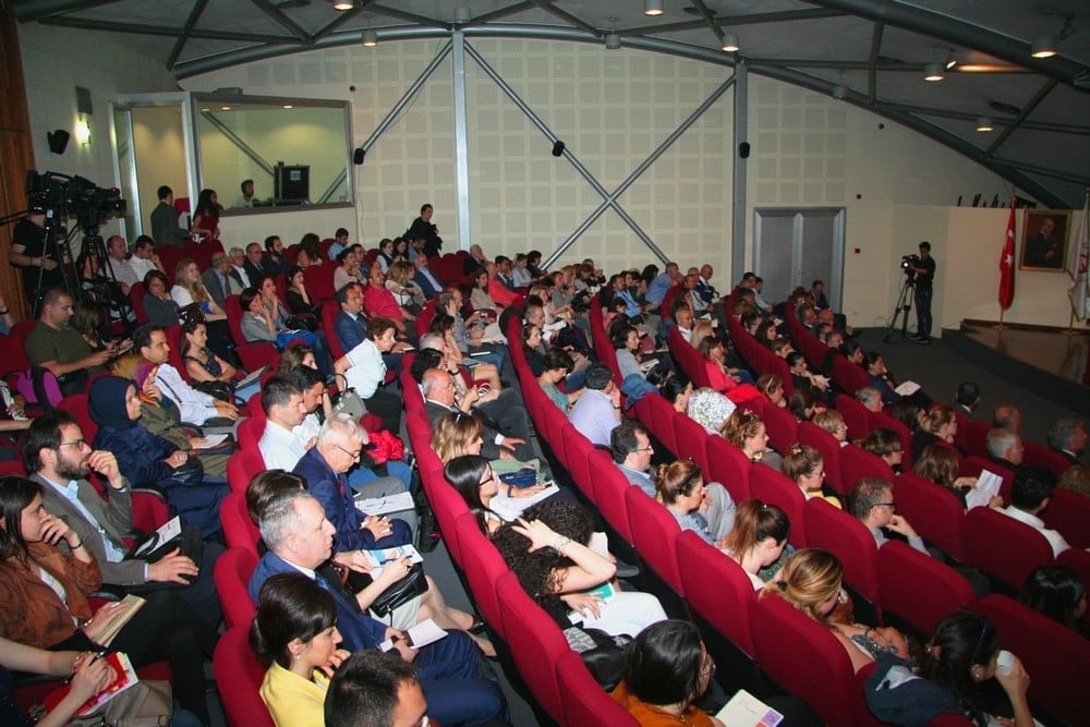 İş Hukuku Ve Sosyal Güvenlik Hukukuna İlişkin Sorunlar - 9