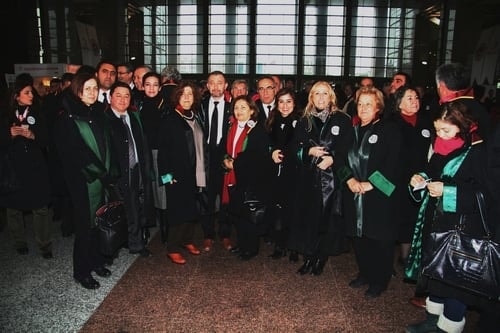 Hukuk Silah, Polis Yargı Olamaz!
 - 65