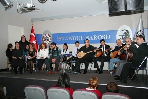 Türk Halk Müziği Koromuz Atatürk’Ün Sevdiği Eserleri Seslendirdi
 - 11