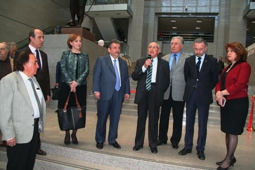 Avukatların Resim Çalışmaları Sergilendi
 - 5