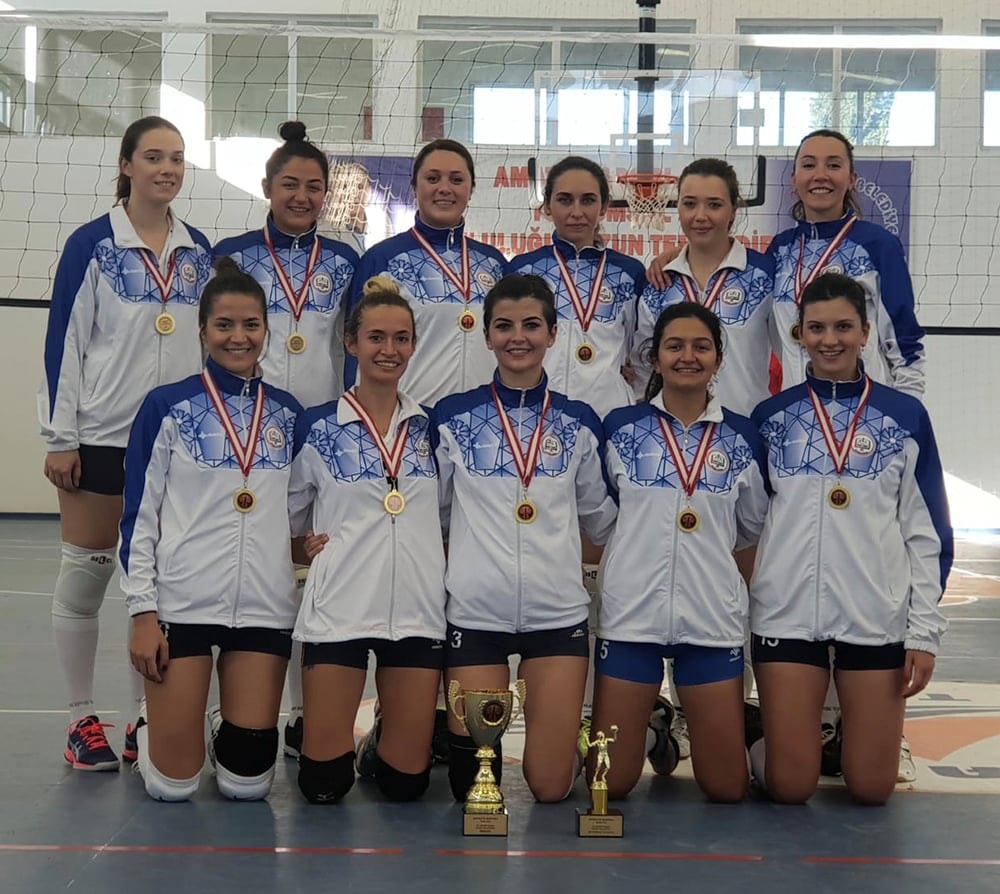 Kadın ve Erkek Voleybol Takımlarımızın Önemli Başarısı   - 6