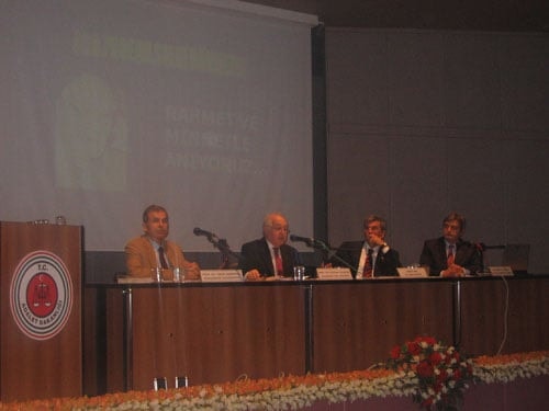 Ord. Prof. Dr. Sulhi Dönmezer İçin
Anma Toplantısı Düzenlendi
 - 4