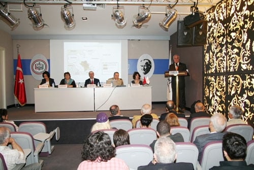 Türkiye-Ermenistan
Kars Antlaşması’Ndan Günümüze
Diplomatik Süreç