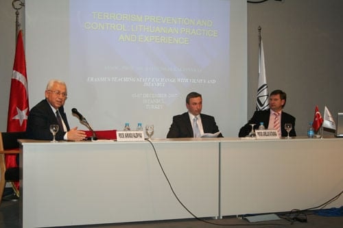 Terörle Mücadelede 
Litvanya Modeli - 5