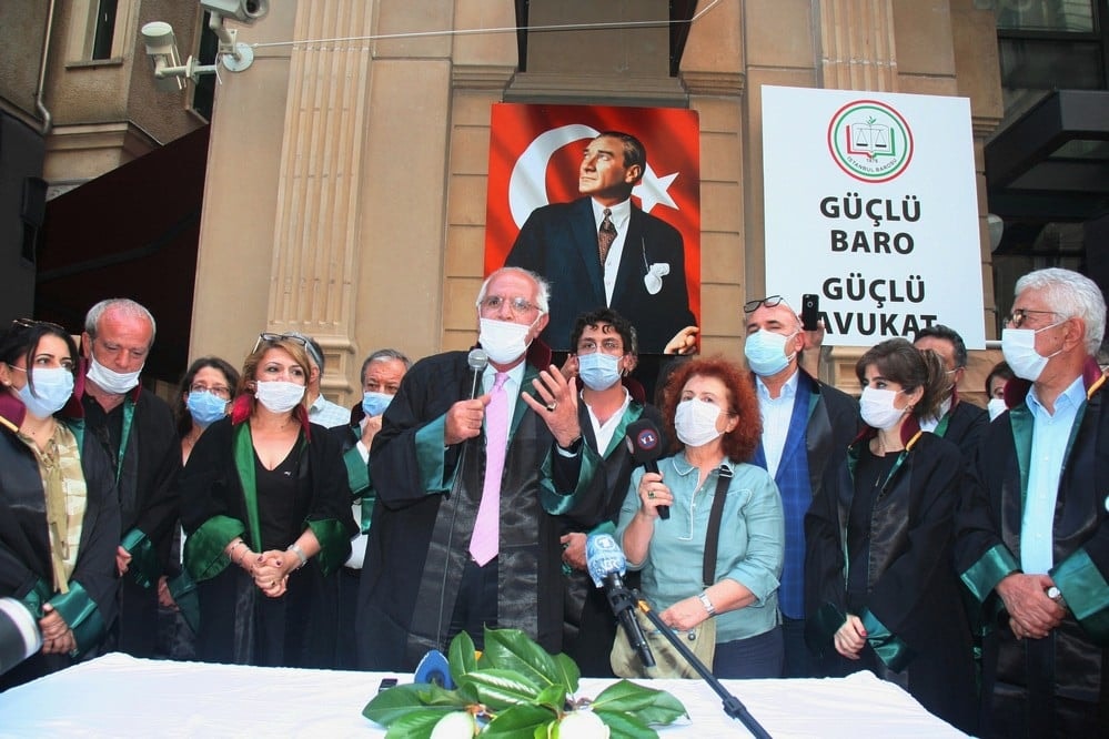 Biz Bu Ülkeyi Hukuk Devleti Yapmak İçin Varız - 1