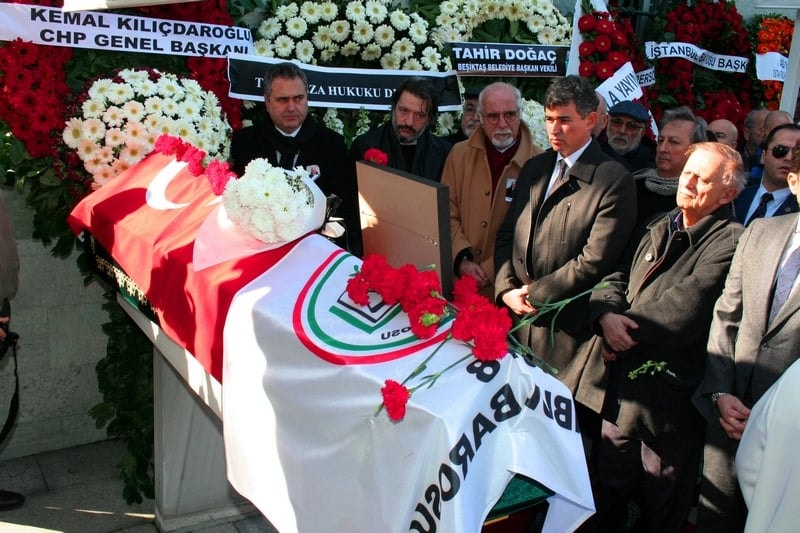 Başkanımız Av. Kazım Kolcuoğlu’nu Son Yolculuğuna Uğurladık - 139