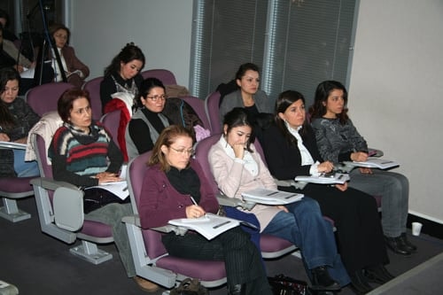 Kadın Hakları Ve Aile İçi Şiddet Semineri Devam Ediyor
 - 2