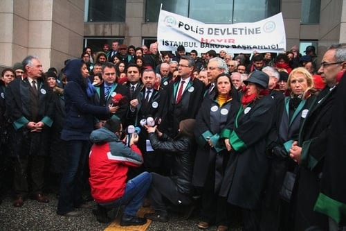 Hukuk Silah, Polis Yargı Olamaz!
 - 20
